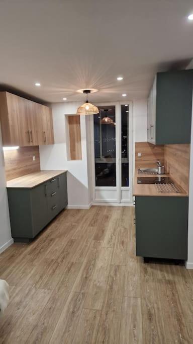 Saint Charles Apartment